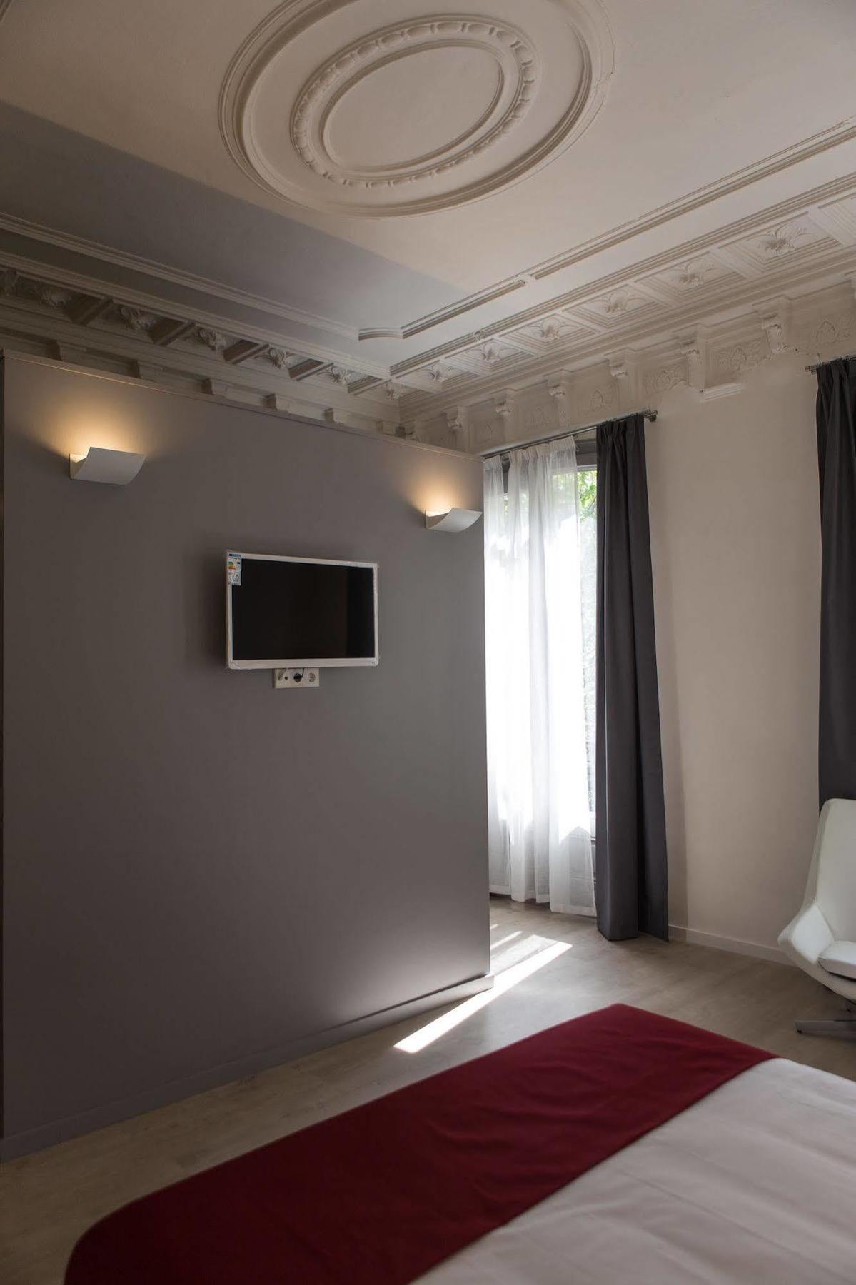 Izaila Plaza Catalunya Hotel Barcelona Bagian luar foto